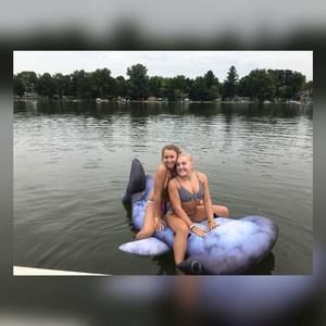 Meet your Posher, Seirra